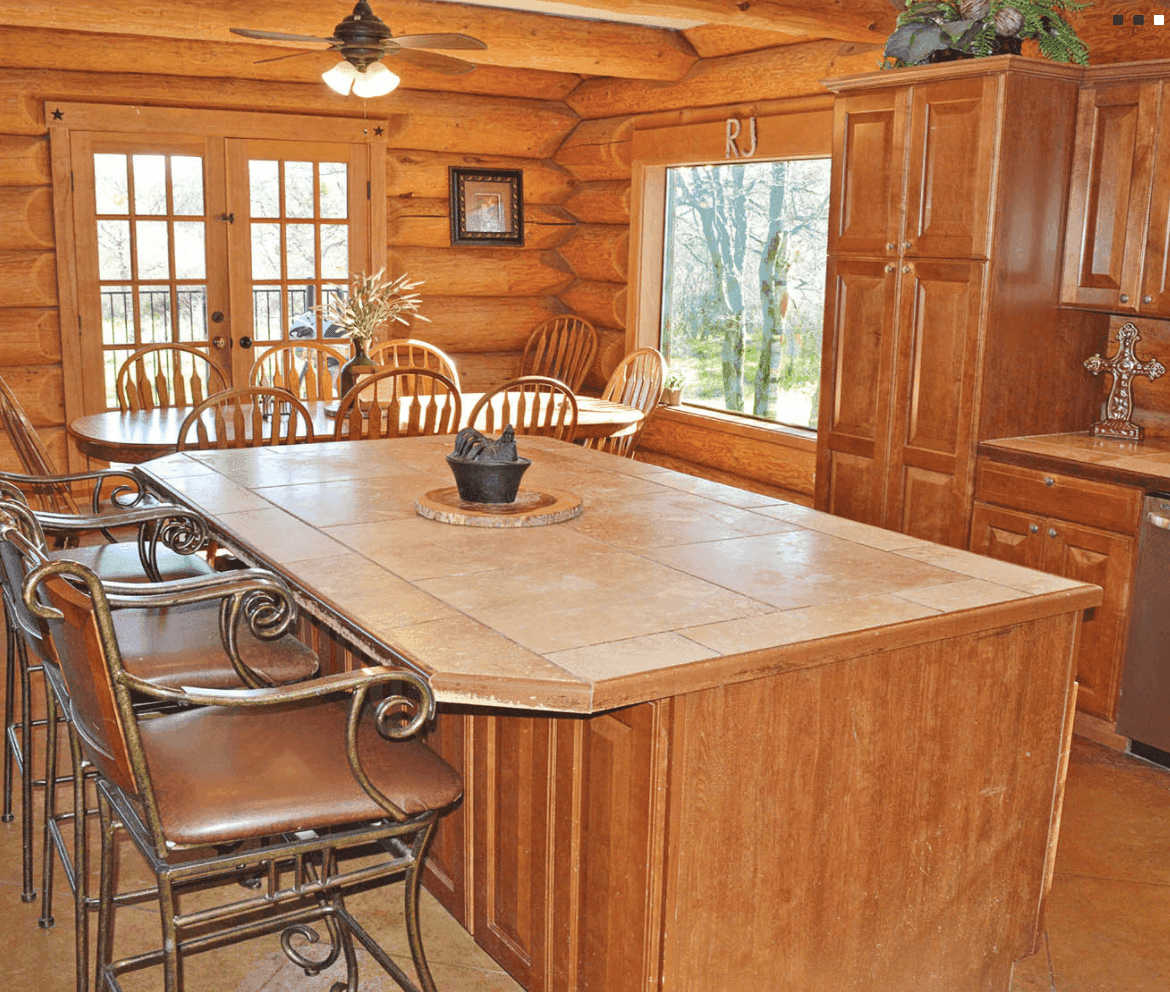 Log Country Cove 15