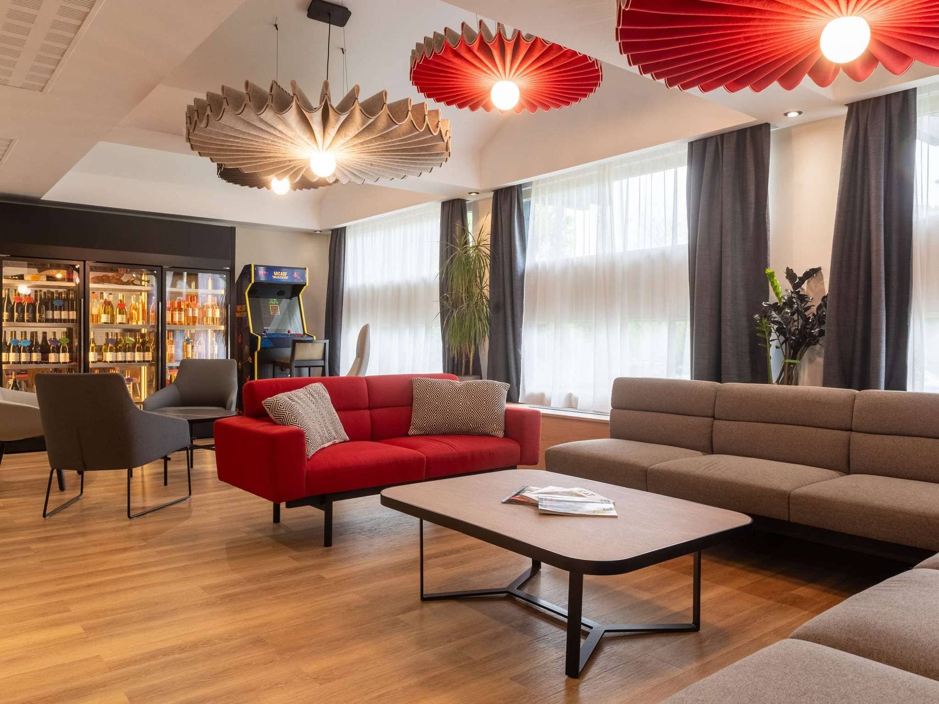Ibis Lyon Est Bron  3