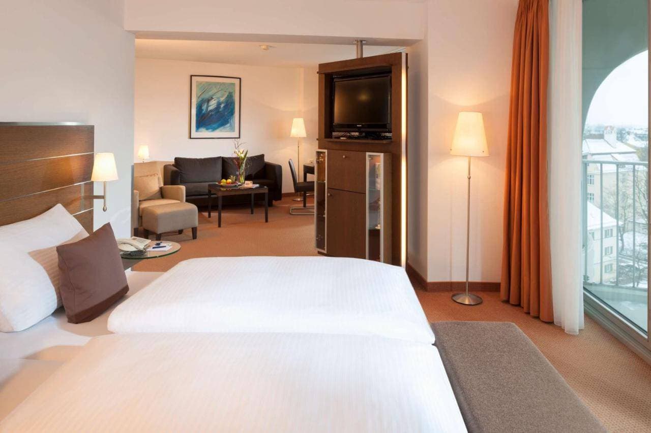 Hotel Dorint An der Kongresshalle Augsburg 9