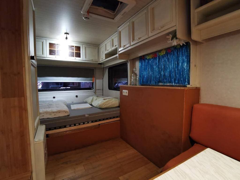 Treck Hostel 9