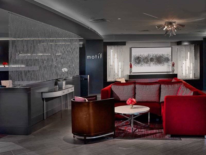 Royal Sonesta Boston 8