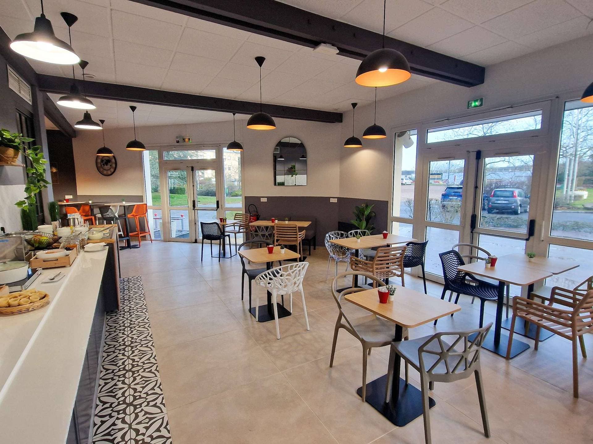 Ibis Rambouillet 6