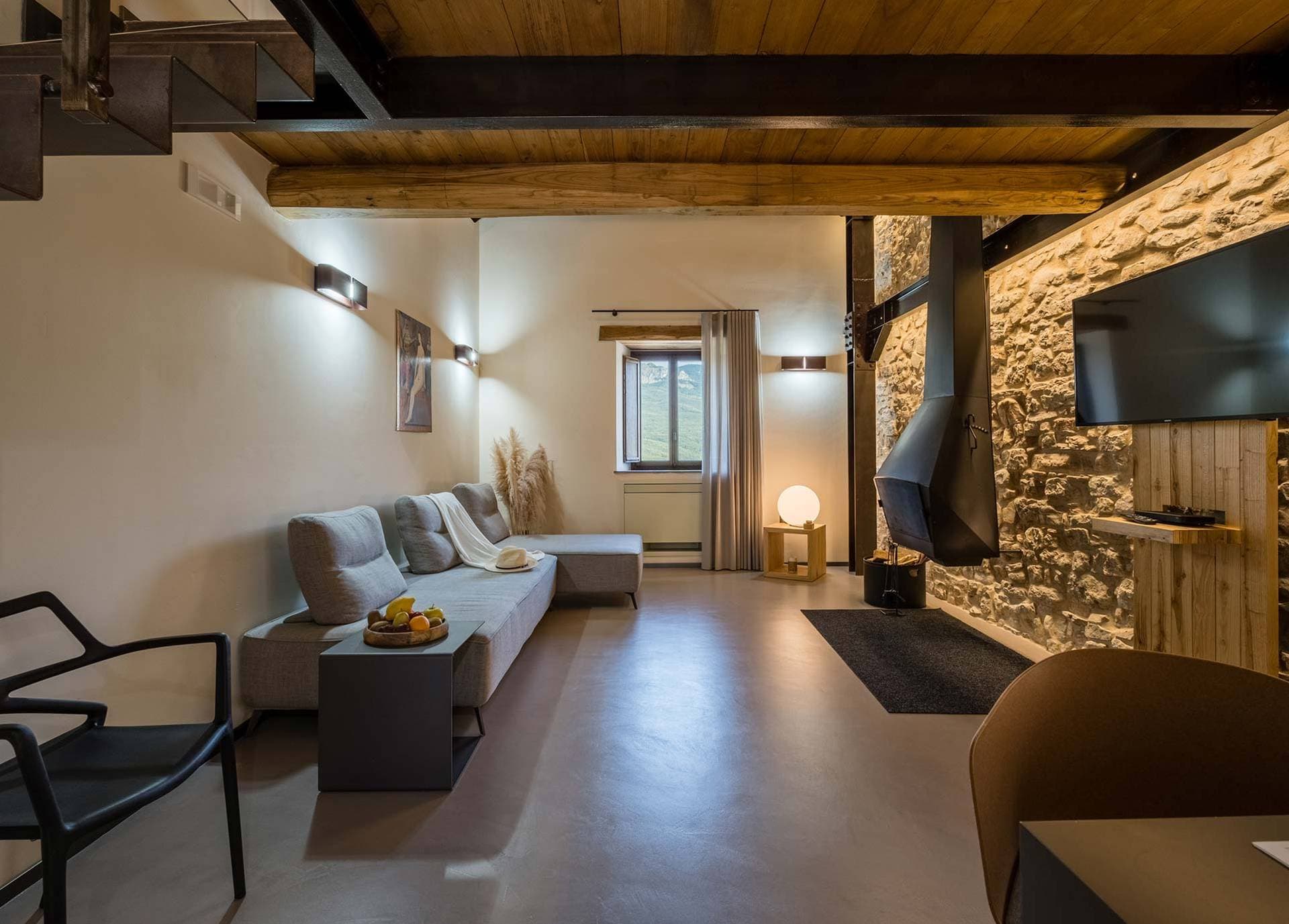 Borgotufi 7