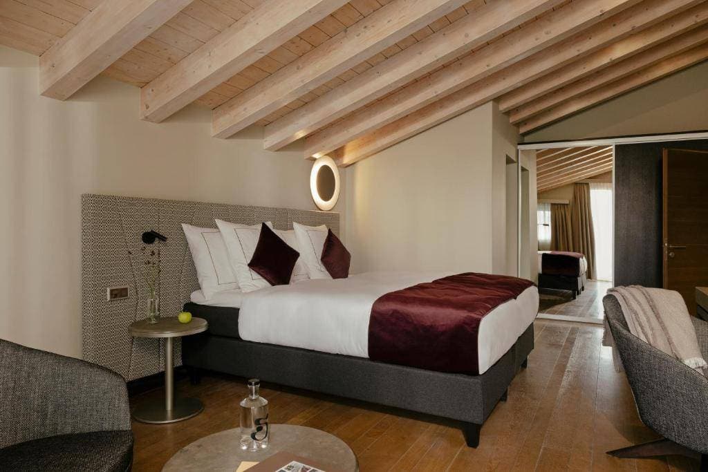 SCHLOSS Zermatt 16