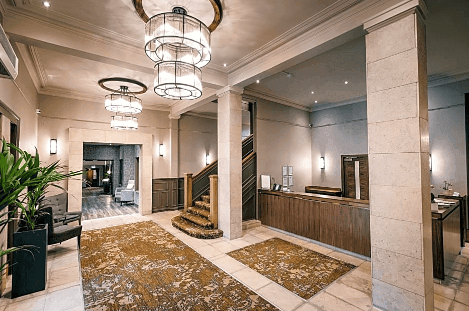 The Station Hotel, Aberdeen 3
