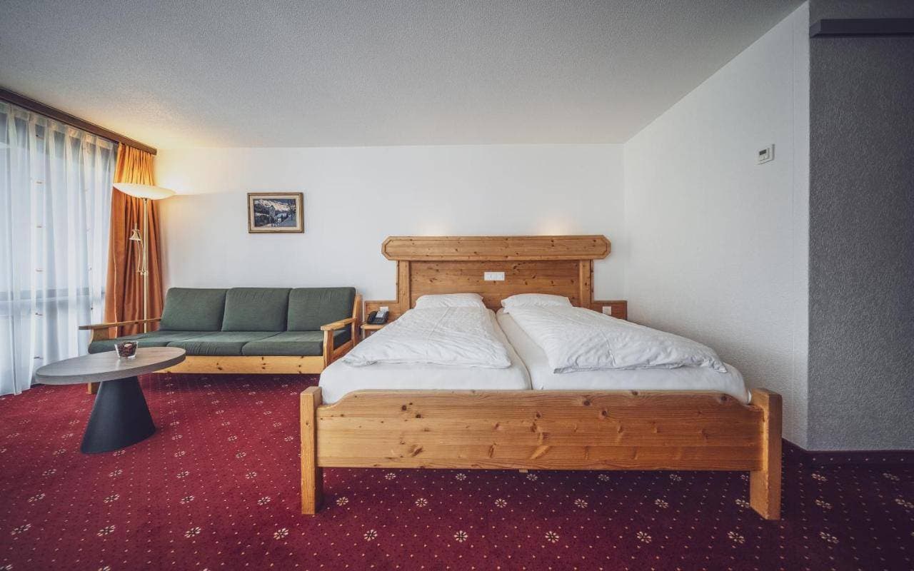 Club Hotel Davos 9