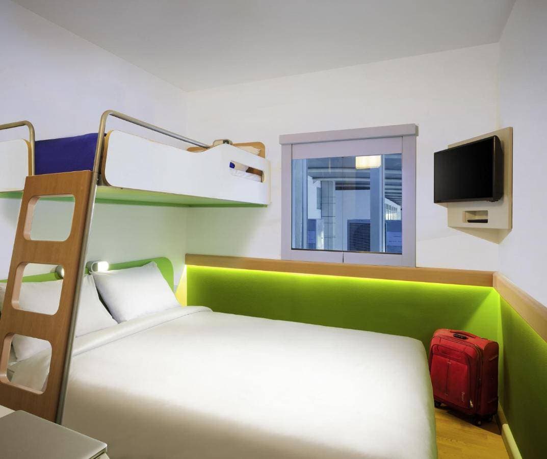 Ibis budget Saint-Quentin Centre Gare 12