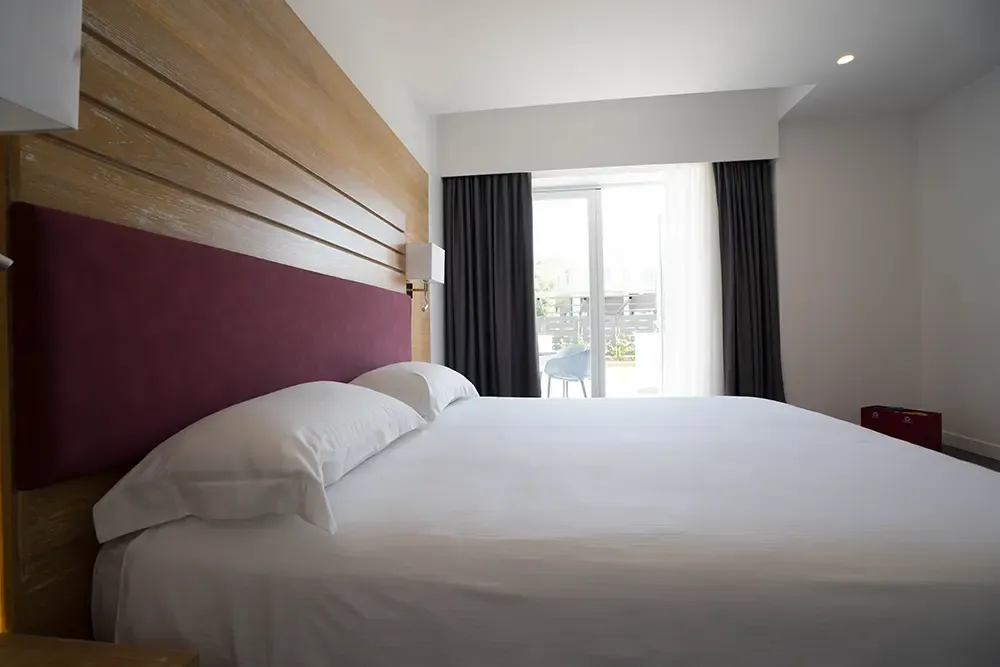 PM Hotel 7