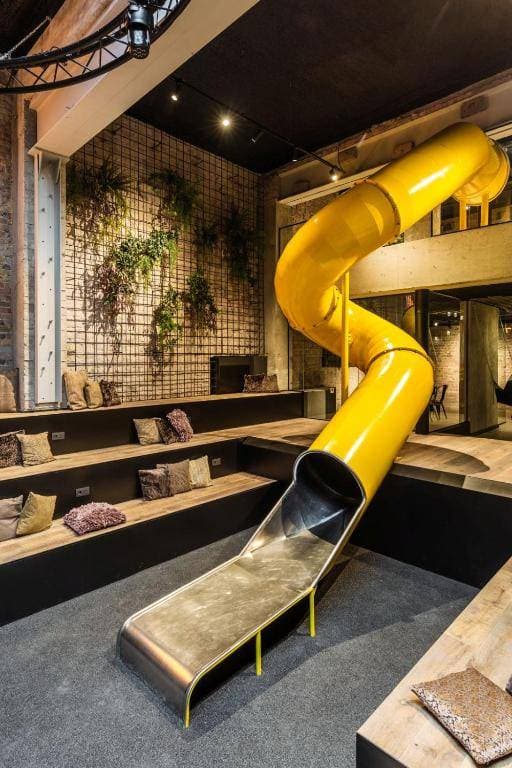 Upstairs Hotel 12