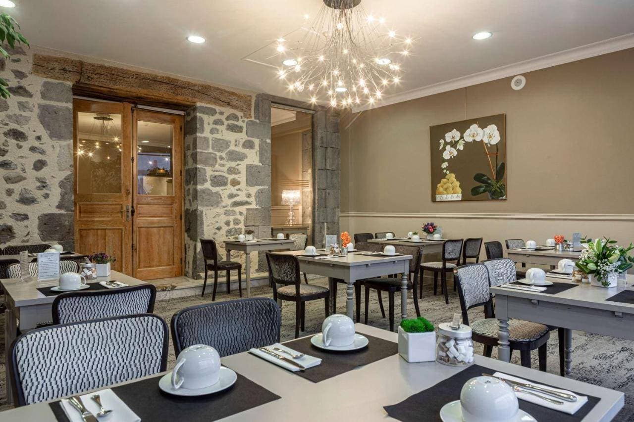 Best Western Grand Hotel De Bordeaux 3