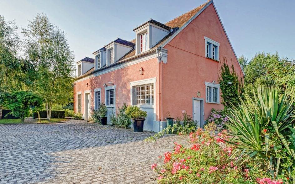 Le Manoir de Villefermoy 6