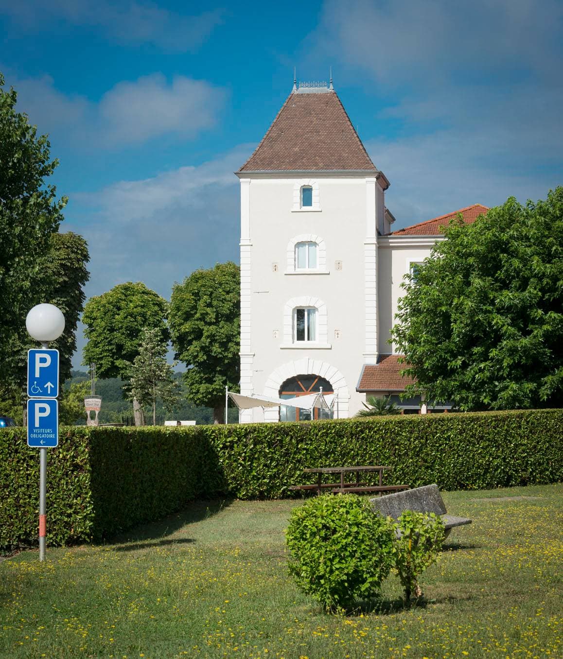 Le Domaine de Sainte-Croix 22