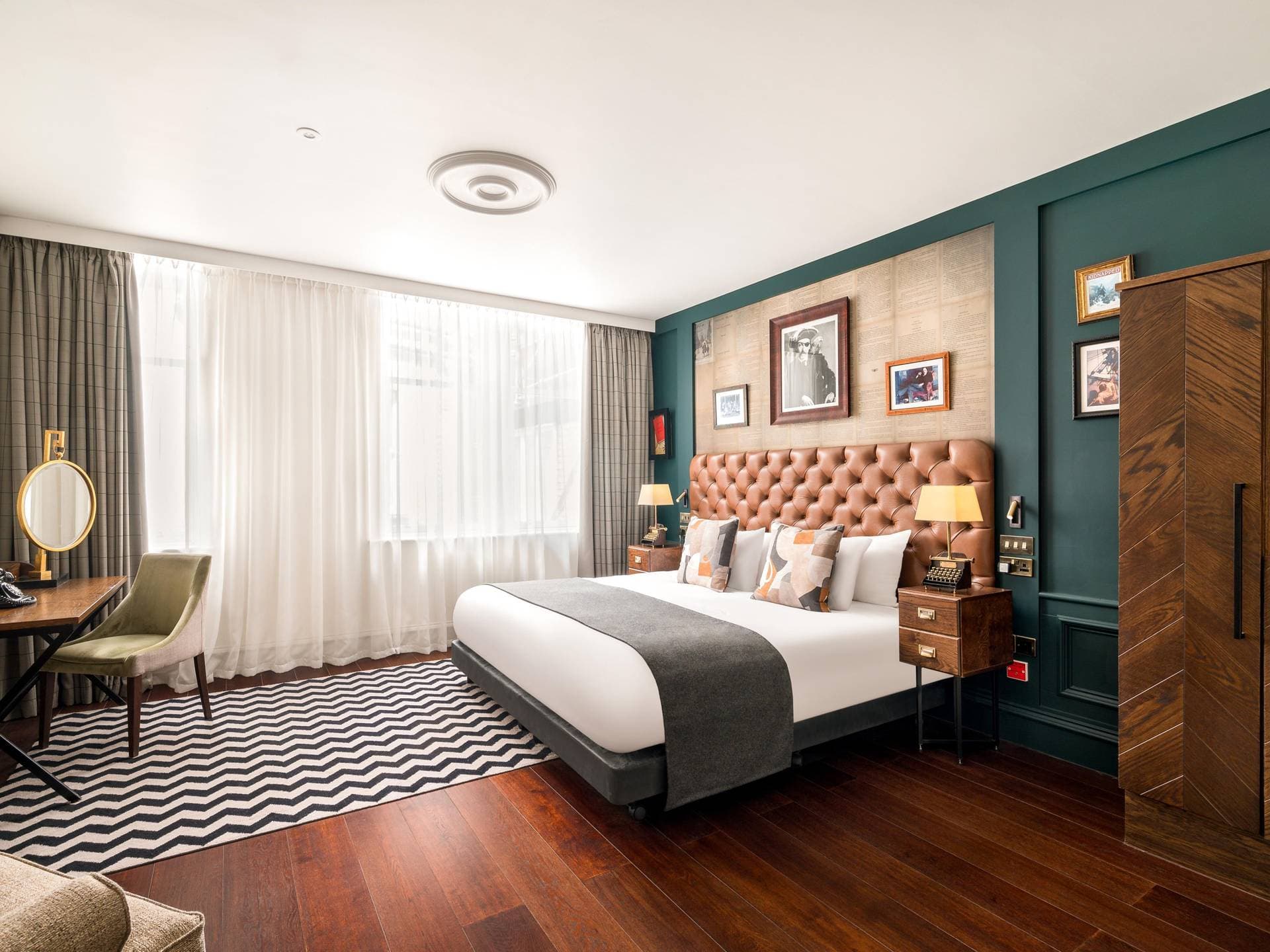 Hotel Indigo Edinburgh - Princes Street 22