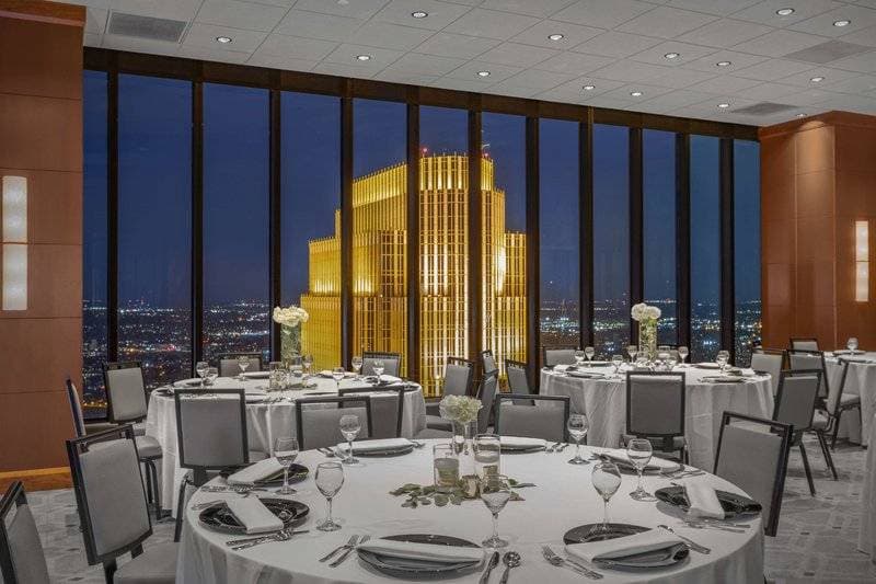 The Marquette Hotel, Curio Collection by Hilton 15