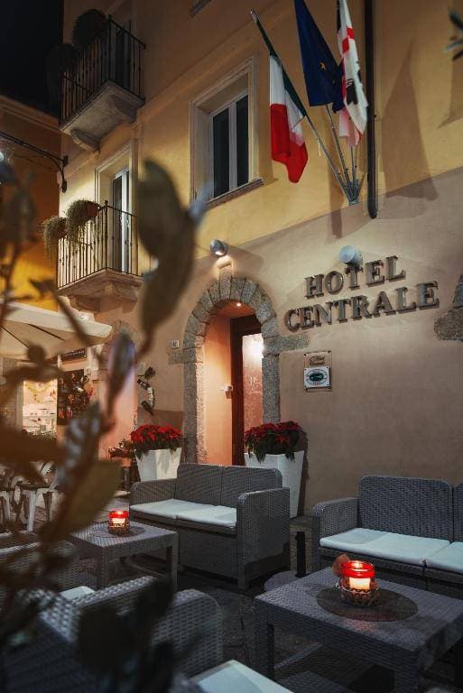 Hotel Centrale 2