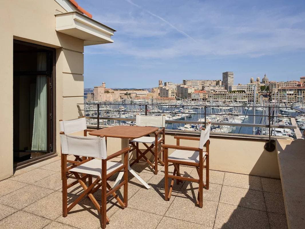 Radisson Blu Hotel Marseille 16