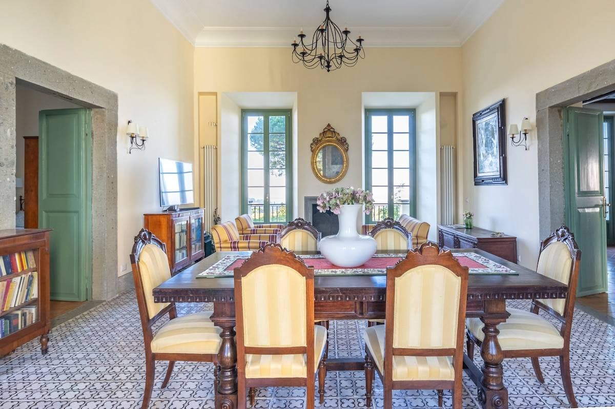 Borgo Mattei 16