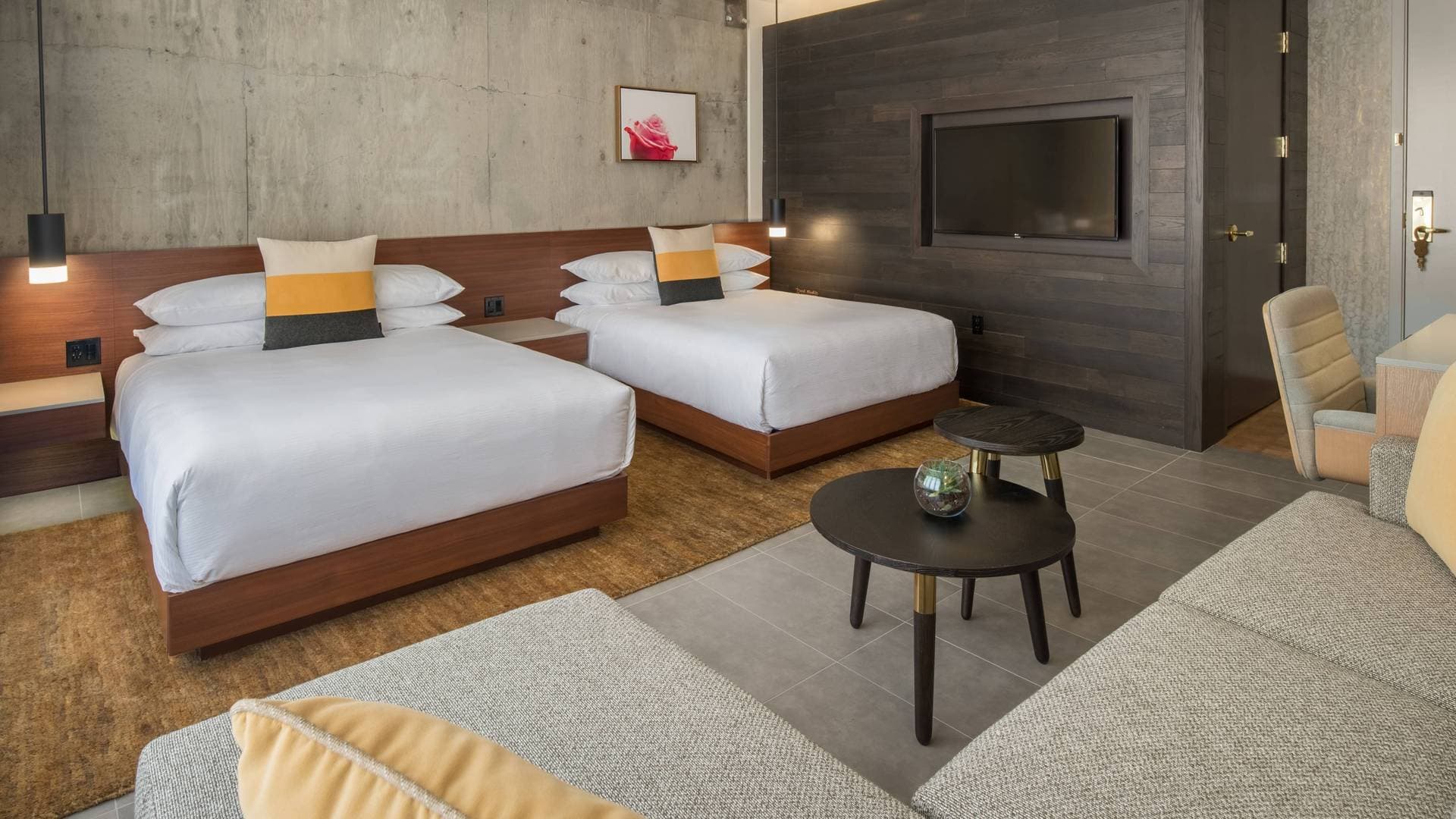 The Hi-Lo Hotel, Autograph Collection 24