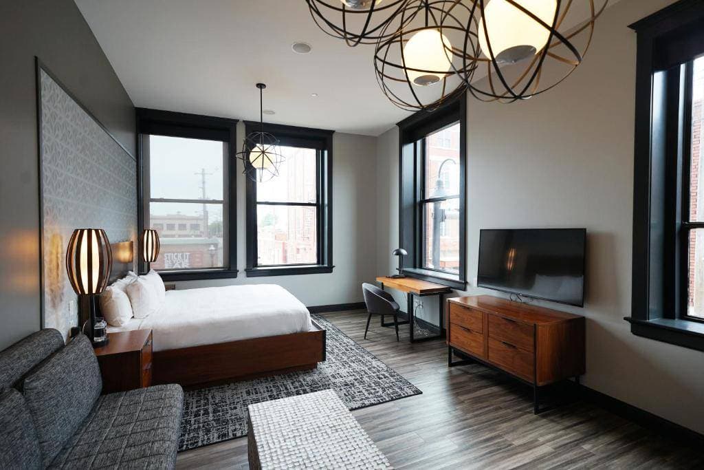 Hotel Vandivort 35