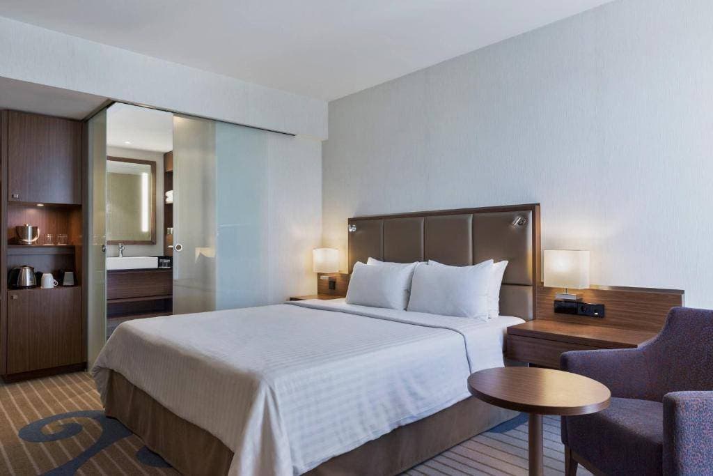 Courtyard by Marriott Wiesbaden-Nordenstadt 23
