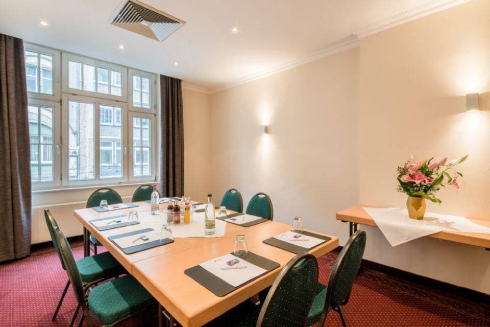 Best Western Plus Hotel Excelsior 26