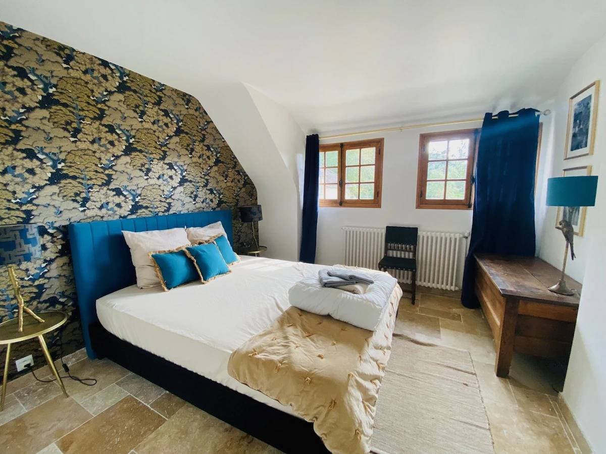 Carlon Luxury Rentals - La Casteline 42