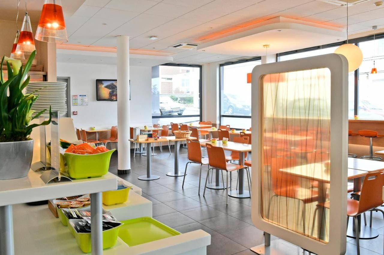 Ibis budget Saint-Quentin Centre Gare 8