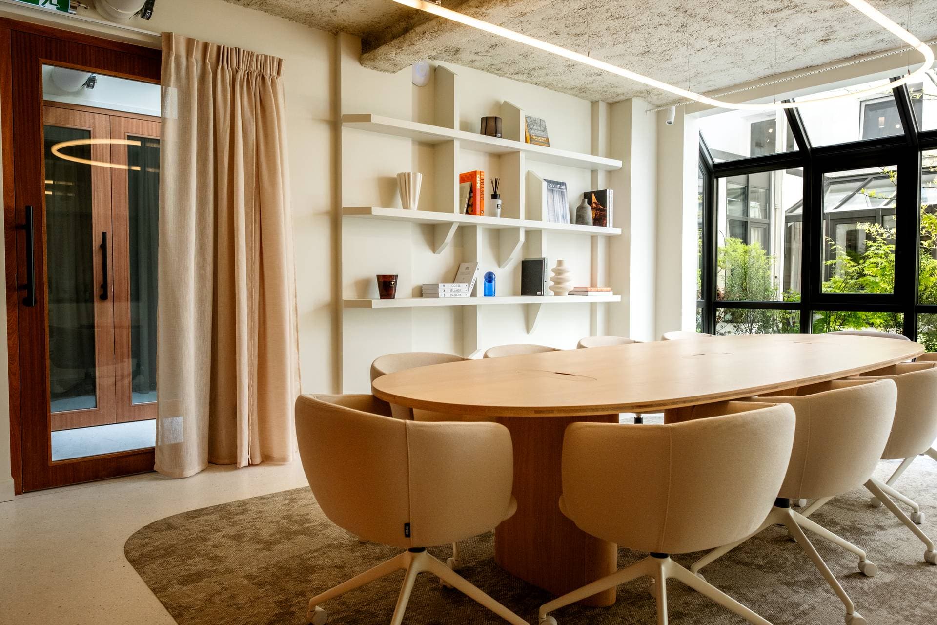 Jöro House - Pigalle 11