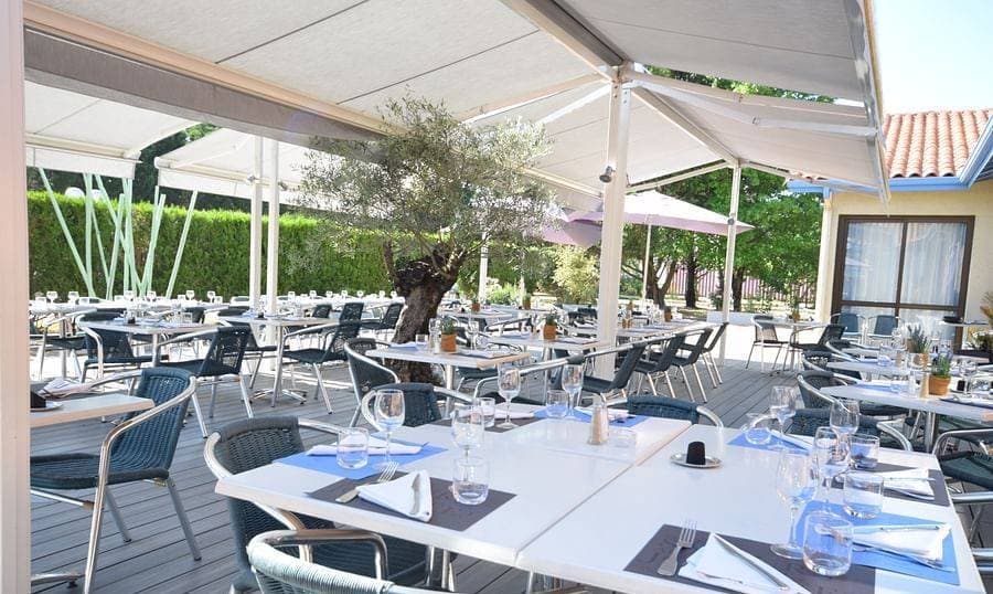 Kyriad Prestige Bordeaux Aeroport 9