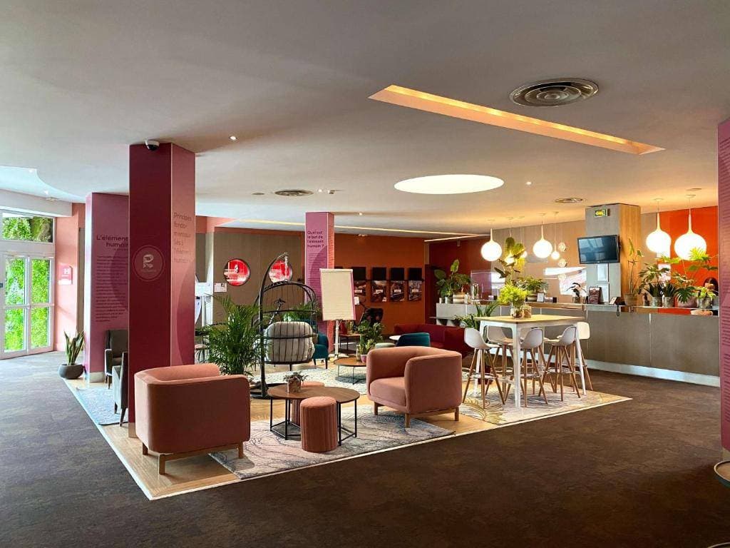 Best Western Plus Paris Saclay 15