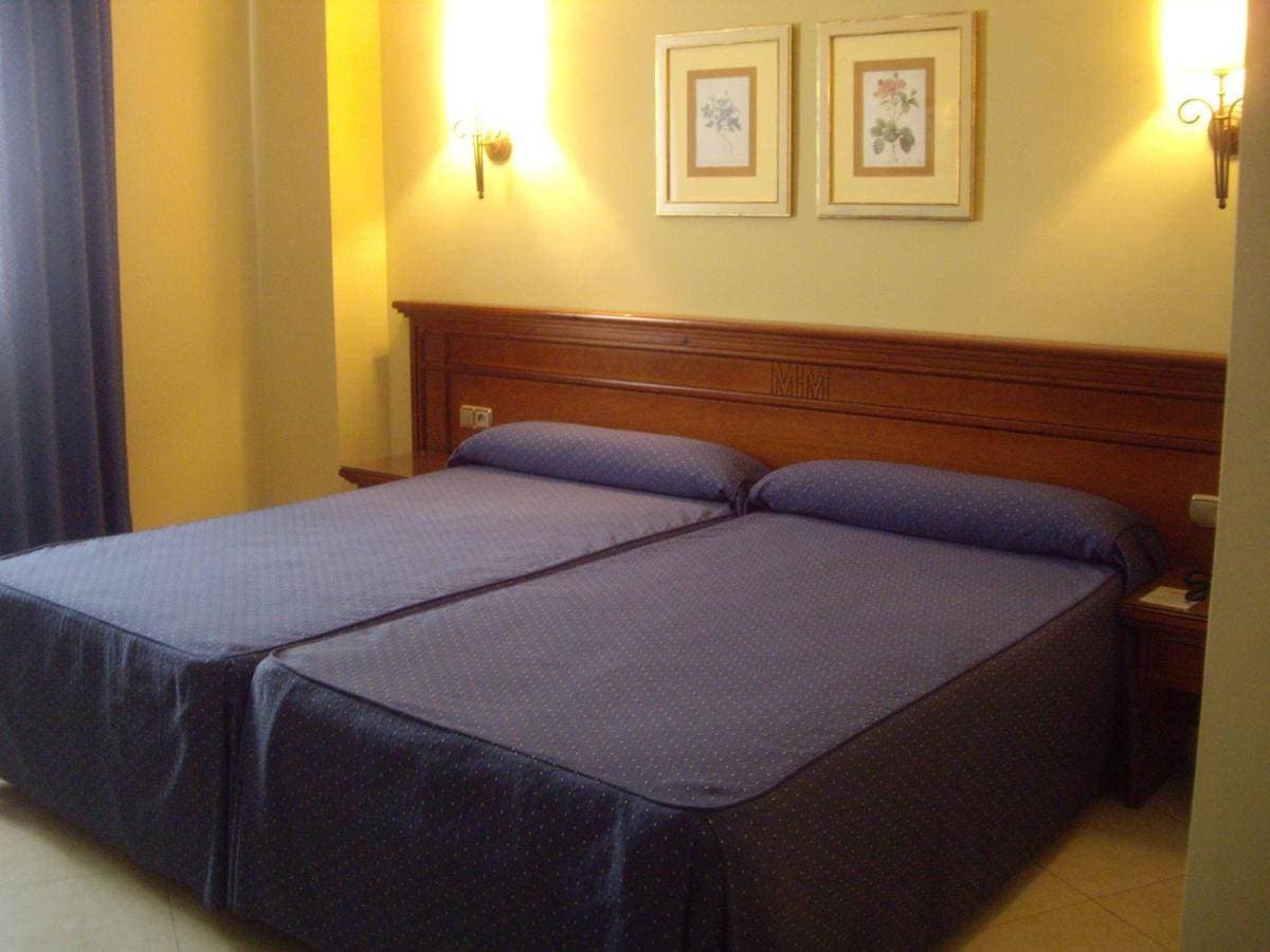 Hotel Manolo Mayo 23