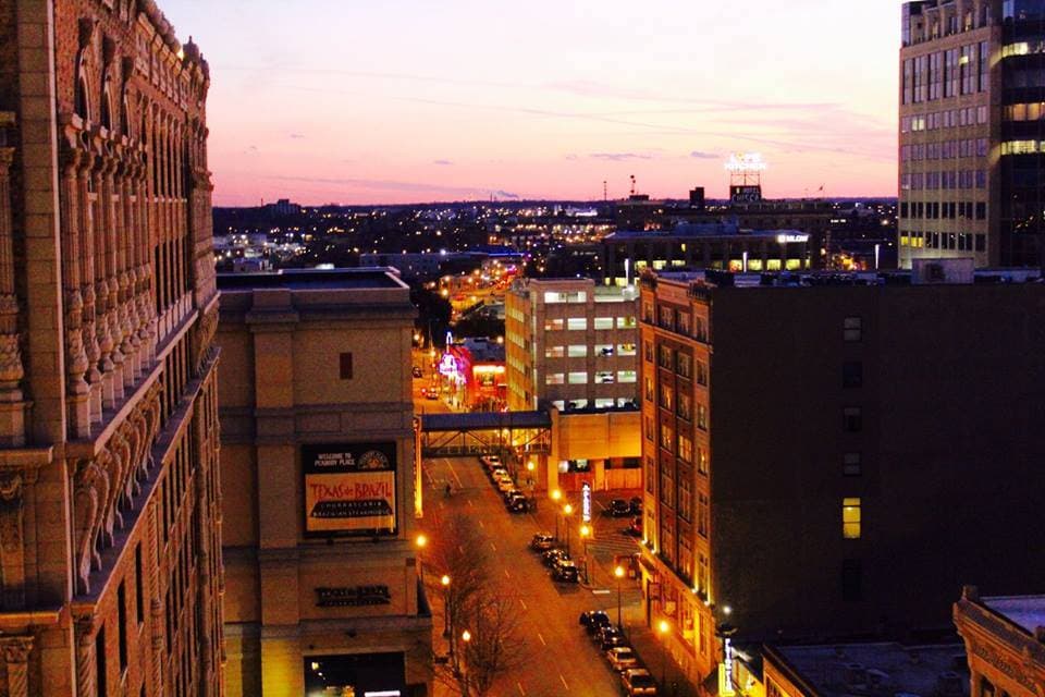 Holiday Inn - Downtown Memphis 10