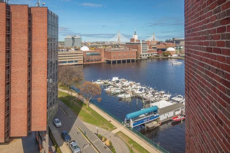 Royal Sonesta Boston 6
