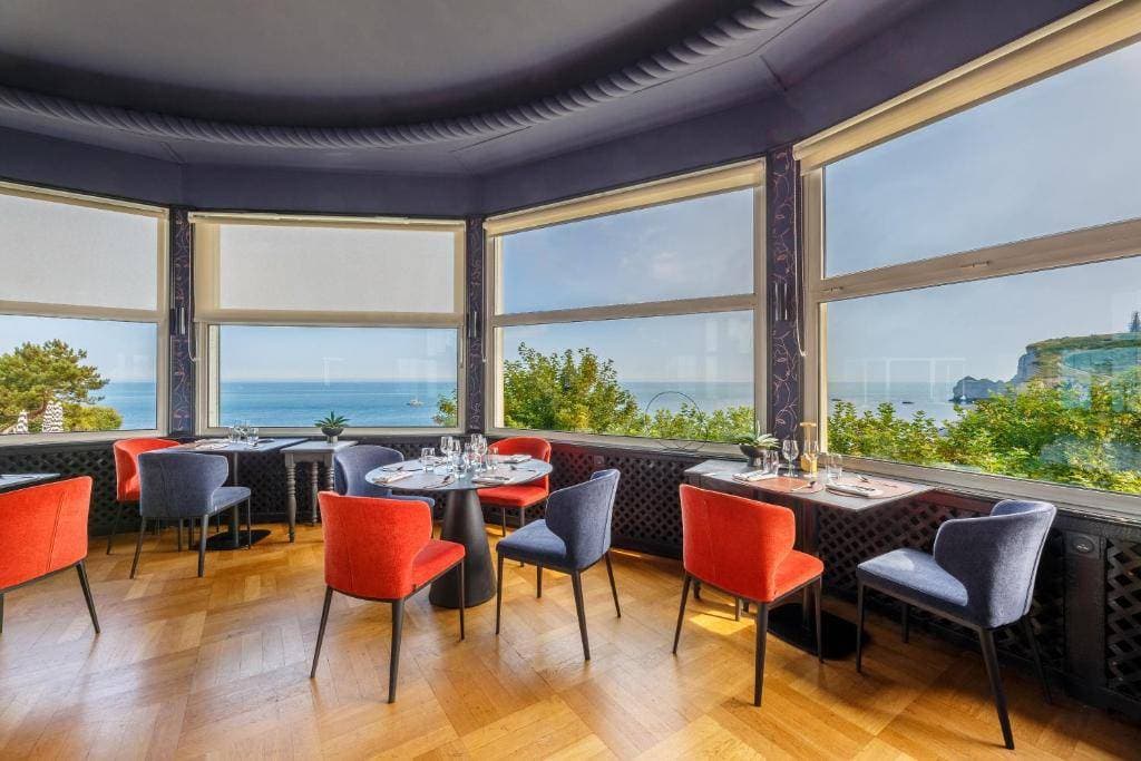 Le Dormy House 16
