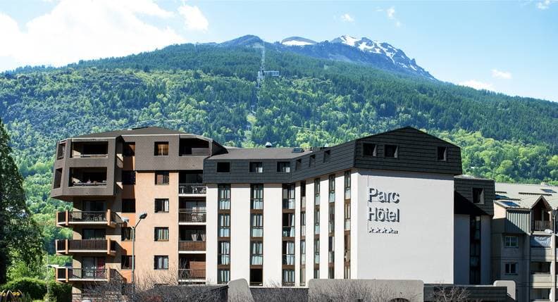 Sowell Hôtels Le Parc & SPA **** 1