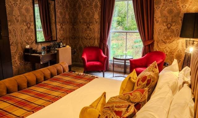 Cameron House 15
