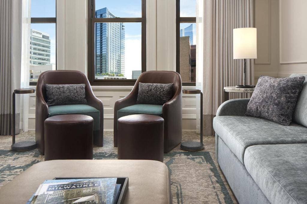 The Pfister Hotel 15