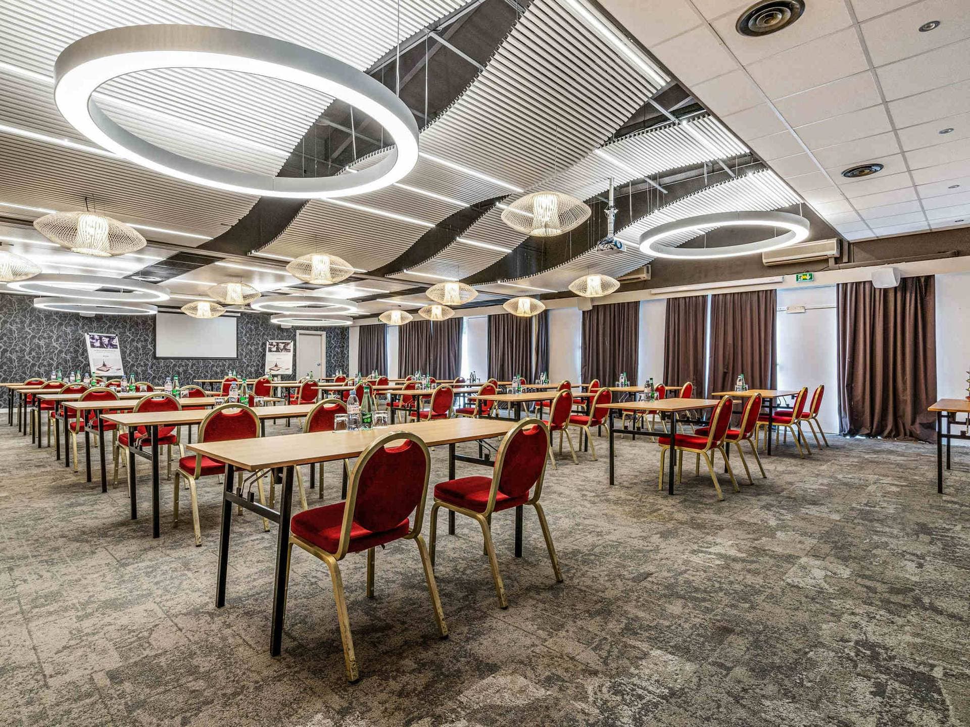 Hôtel Mercure Antibes Sophia Antipolis 13