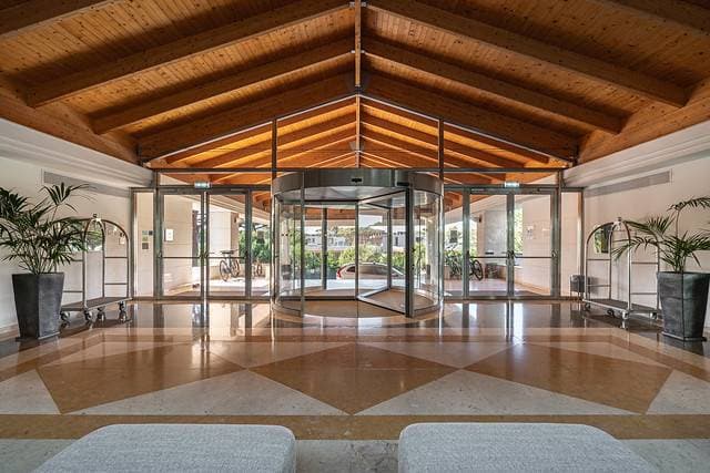 Onyria Quinta da Marinha Hotel 12