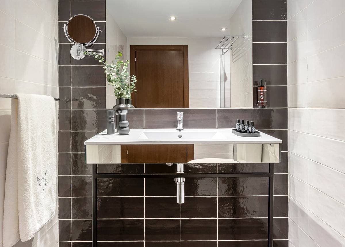 Pamplona Catedral Hotel 12