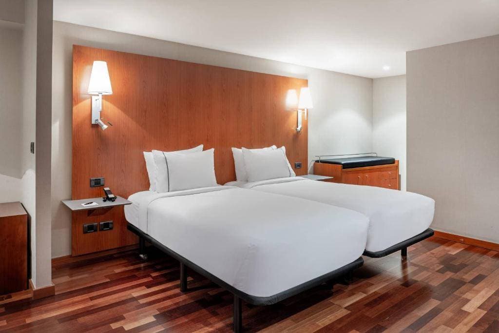 AC Hotel La Rioja 26