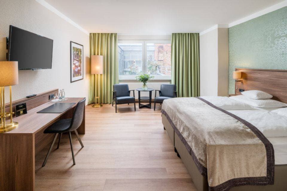 Best Western Plus Hotel Excelsior 18