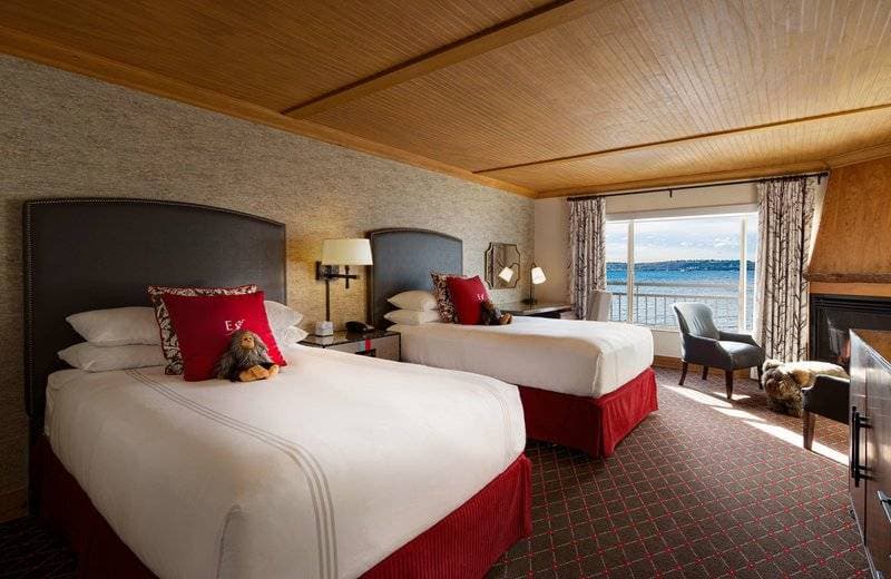 The Edgewater Hotel 18