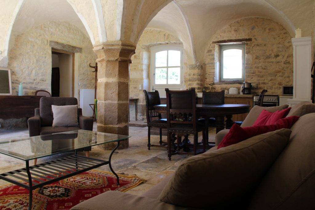 L'Abbaye de Reigny et le logis Saint-François 20
