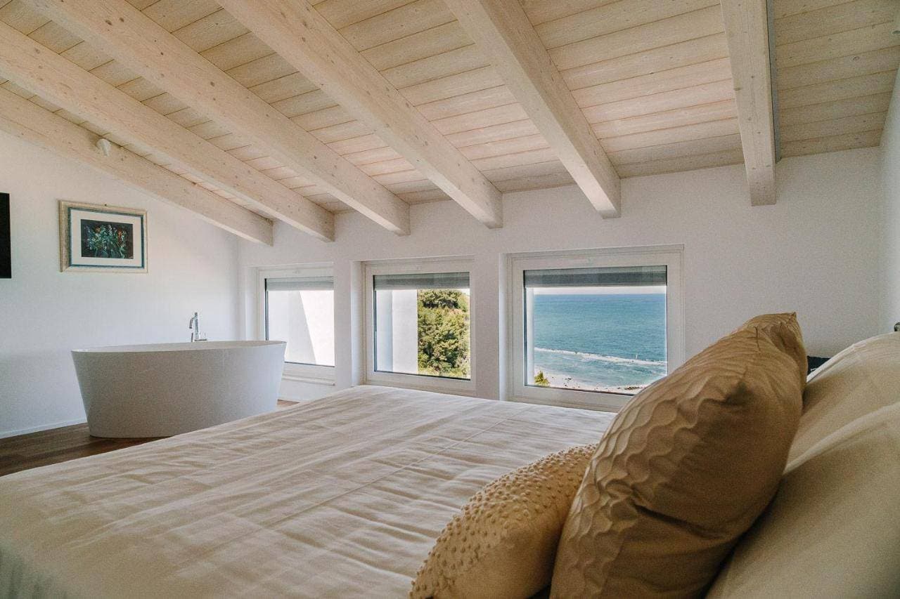 NUMA HOTEL 10