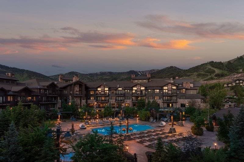 Waldorf Astoria Park City 37