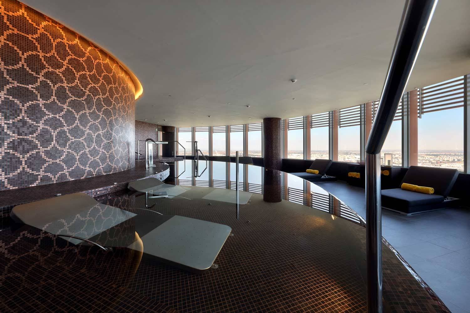 Eurostars Torre Sevilla 15