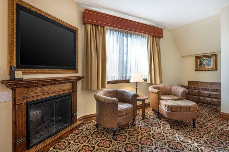 Best Western Premier Mariemont Inn 7