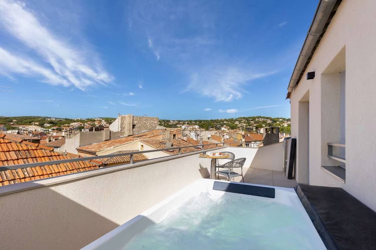Best Western Hotel & SPA Coeur De Cassis 2