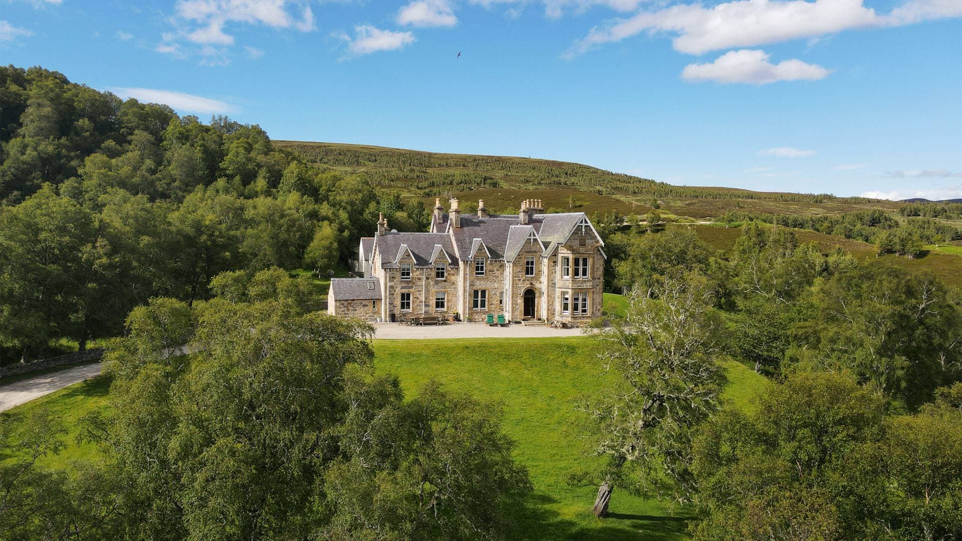 Alladale Lodge 3